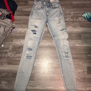 AE light wash high waisted jegging size 0